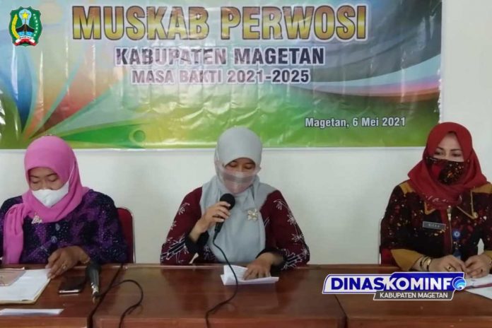 Siti Hergunadi Terpilih Sebagai ketua Perwosi Masa Bakti 2021-2025 –