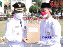 Kabupaten Magetan Serahkan Penghargaan dan Remisi Dalam Peringatan HUT ke 76 RI – Dinas Komunikasi dan Informatika Kab. Magetan
