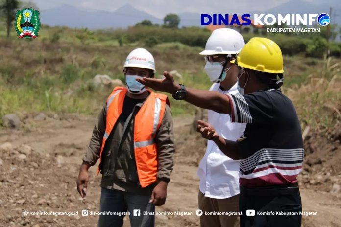 Bupati Magetan Tinjau Pembangunan Embung Ringinagung – Dinas Komunikasi dan