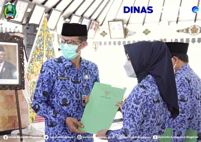 3 Pesan Bupati Kepada PNS Yang Baru Dilantik – Dinas