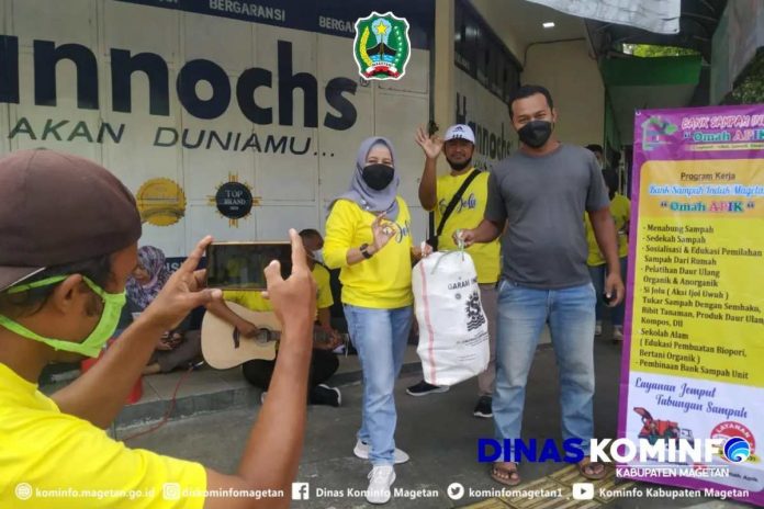 Edukasi 3R, Dinas Lingkungan Hidup Magetan Luncurkan Si Jolu di