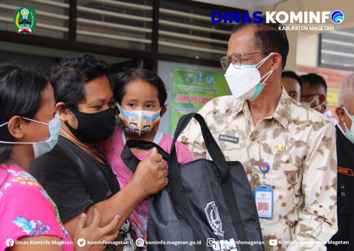 Pelaku Usaha Ultra Mikro di Magetan Dapat Bantuan Modal – Dinas Komunikasi dan Informatika Kab. Magetan