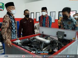 SIAPKAN ANAK DIDIK HADAPI TANTANGAN DUNIA INDUSTRI