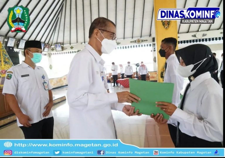 PPPK GURU TAHAP II HARI INI TERIMA PETIKAN SK DAN PERJANJIAN KERJA

Pegawai Peme…