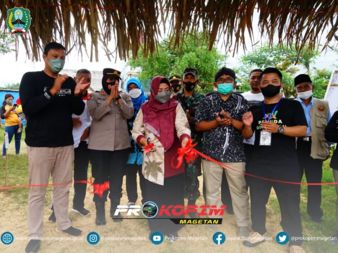 GEBYAR SENI DAN BAZAR UMKM PANEKAN GUMREGAH