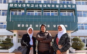 Kamilia, Murid SMA 1 Magetan Jadi Satu-Satunya Wakil Indonesia di Event Hiroshima 2023, Jepang Kamilia, Murid SMA 1 Magetan Jadi Satu-Satunya Wakil Indonesia di Event Hiroshima 2023, Jepang