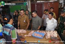JELANG RAMADAN FORKOPIMDA SIDAK HARGA DAN STOK BAHAN POKOK – Dinas Komunikasi dan Informatika Kab. Magetan