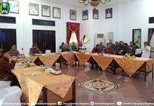 Bahas Inflasi Sekaligus Perkembangan Pelaksanaan Sekolah Rakyat di Daerah – Dinas Komunikasi dan Informatika Kab. Magetan