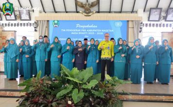 Pengukuhan Tim Penggerak PKK Kab. Magetan, Bupati Berpesan Terus Jaga Kerukunan, Kebersamaan, Kegotongroyongan dan Kekeluargaan