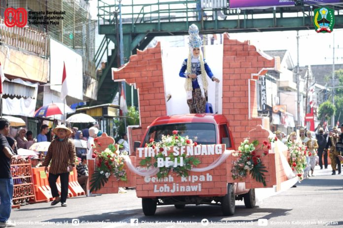 Semarak, Ribuan Peserta Warnai Karnaval Kemerdekaan Pawai Budaya Magetan –