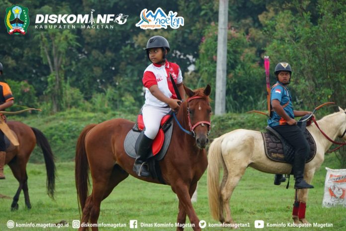 Liga Memanah Berkuda Indonesia Digelar di Ponpes Al-Fatah Temboro, Diikuti