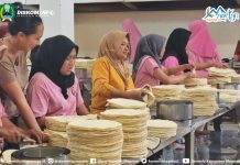 Pasangan Milenial Di Magetan Sukses Bisnis Kulit Kebab, Omzet Ratusan Juta dan Berdayakan Warga Desa