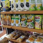 Produk Keripik Tempe H&G Tembus Etalase Strategis Galeri Batik Pusat Oleh-Oleh UMKM Jawa Timur Surabaya