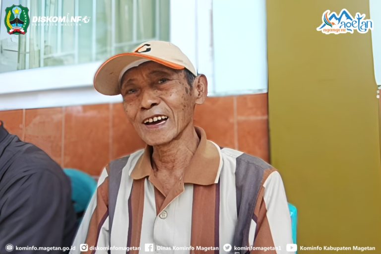 Cerita Handono, 76 Tahun Menjaga Warisan Rasa Jeruk Pamelo di Desa Tamanan
