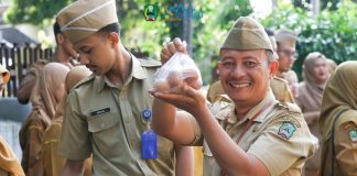 PNS Magetan Rame-rame Beli Telur, Bantu Peternak yang Lagi Susah!