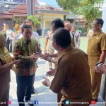 Wakil Menteri PPN/BAPENNAS, Rektor UNESA Bersama Jajaran Pemerintah Kabupaten Magetan Tinjau Pembelajaran Metode Gasing.