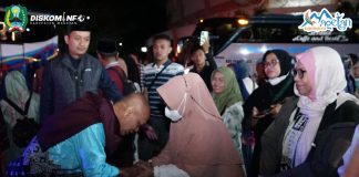 Tangis Haru dan Sujud Syukur Warnai Kepulangan 380 Jemaah Haji Kloter 21 Asal Magetan