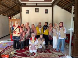 Mahasiswa KKN Kolaboratif Universitas Trunodjoyo Madura Desa Buluharjo 2026 Edukasi Gizi Keluarga melalui Program GEMBIRA di Posyandu Dusun Widoro
