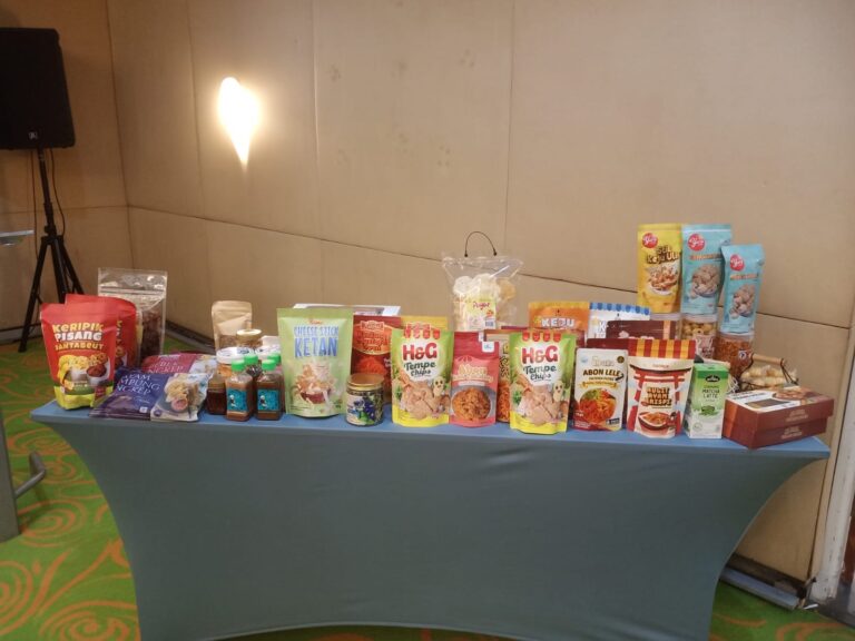Keripik Tempe H&G Jadi Satu-satunya Wakil Magetan dalam 100 UMKM Terpilih pada Forum Kemitraan Franchise Kementerian UMKM program KIPAS (kolaborasi, inovasi, pasokan)