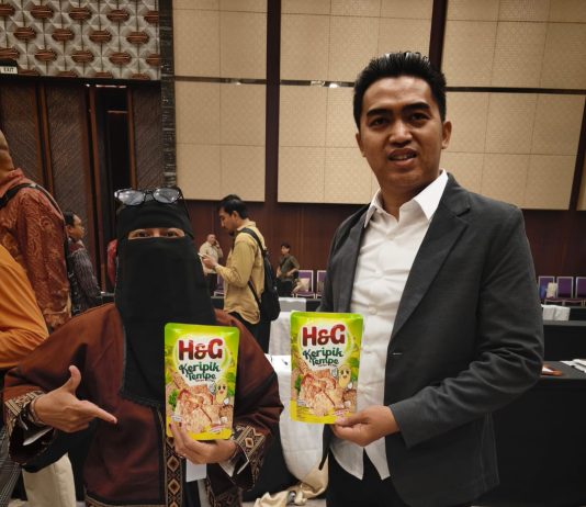 Dari Perjuangan Sederhana Menuju Pasar Dunia, Keripik Tempe H&G Resmi MoU dengan Buyer Hong Kong di TEI 2026